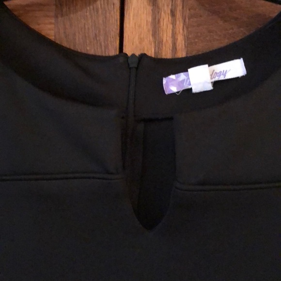 Cold shoulder black Sheath Dress - Picture 2 of 8